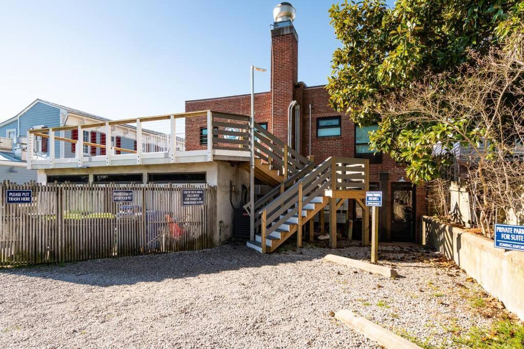 Why Knot Getaway...Rooftop With Waterview! Unit D Beaufort Экстерьер фото