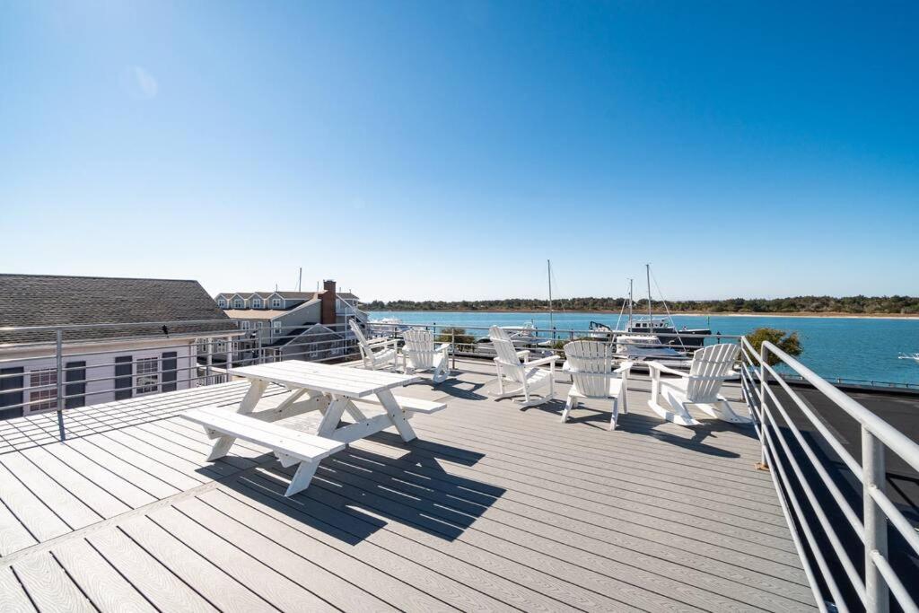 Why Knot Getaway...Rooftop With Waterview! Unit D Beaufort Экстерьер фото