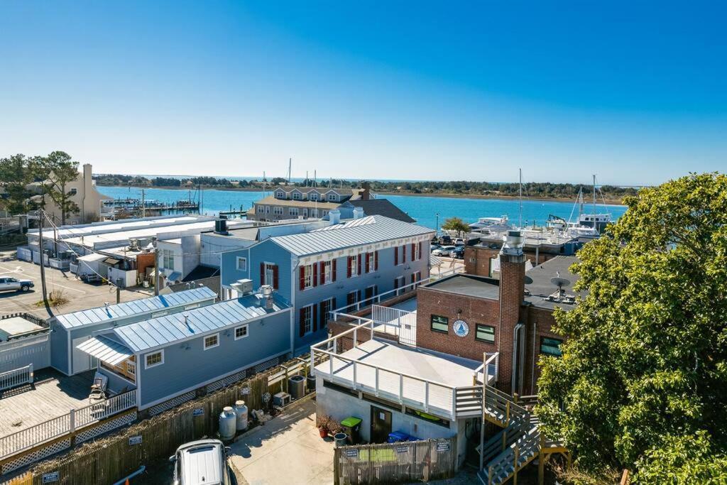 Why Knot Getaway...Rooftop With Waterview! Unit D Beaufort Экстерьер фото